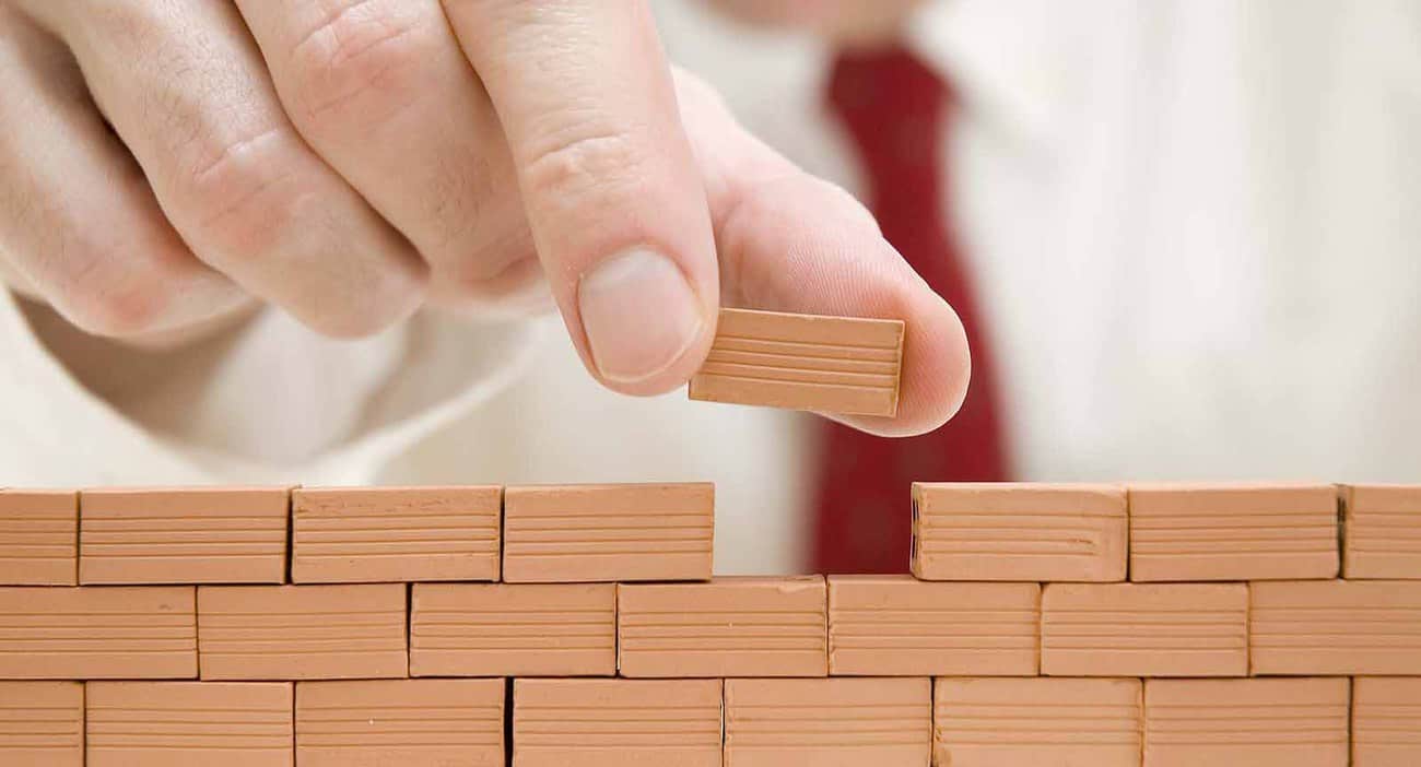 What Can a Party Wall Delay Actually Cost a Project Rayleigh?